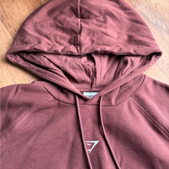 Gymshark Women's Maroon Cropped Hoodie - Picture 3 of 9